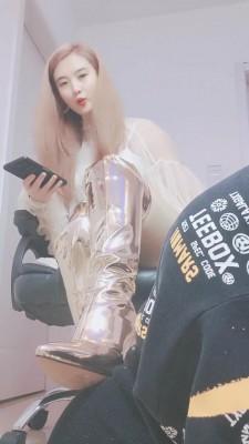 【lisa宝宝】长靴S踩地毯 bf20331