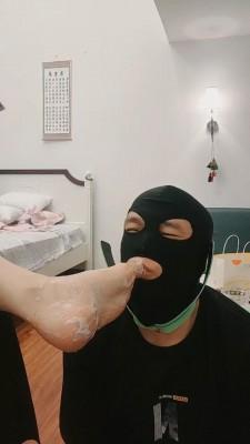 【香香小公举】和素人表姐玩狗-鞭打/脚喂食酸奶 bf20238