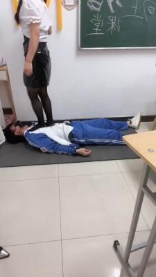 【汐言】老师诱惑调学生狗 bf20373