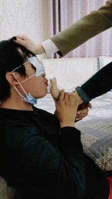 【辣妹】裸足踩踏喂食 bf20511