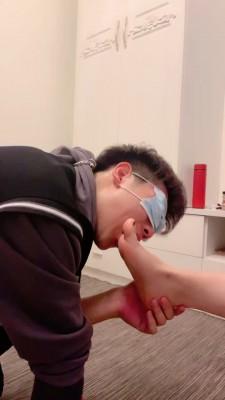 【安静】背着女友被母女S羞辱【三视角版】 bf20733