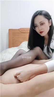 【女王菲主S】坐脸窒息-掐乳 JS251205-50
