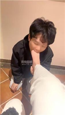 【煎饼狗子】花钱做技师美女的狗 JS251129-45
