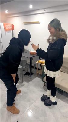 【素人挖掘机】开发素人双S虐打 JS251127-21