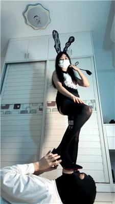 【甜恬】兔女郎-黑丝高跟诱惑虐 JS251127-26