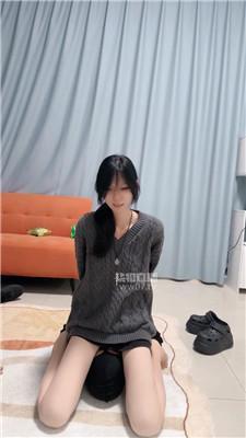 【猴歌】白袜气味辱-坐脸掐脖踩踏【双视角版】 bf59440
