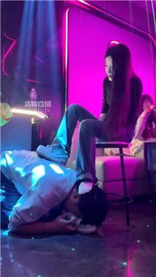 【小饭团】KTV-花钱请陪酒公主虐我 bf59920