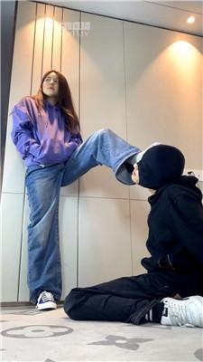 【女生也能很暴力】素人女神S-脏鞋棉袜踩 bf59865