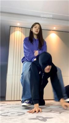 【女生也能很暴力】素人女神S-脏鞋棉袜踩 bf59865