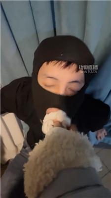 【七七】舔脏鞋底贱狗    251213-31