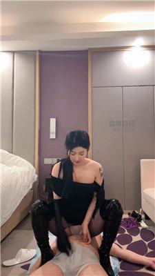 【艺小主】骑狗背胯下辱-重度掐乳 bf59816