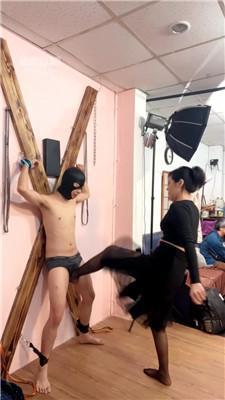 【冰女王】台湾女神连环踢裆场【双视角版】 JS251229-54