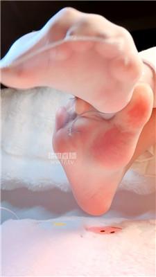 【乔乔在这里】白丝炸J    251228-22