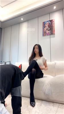 【代s】酸臭黑丝玩奶狗【双视角版】 JS251224-32