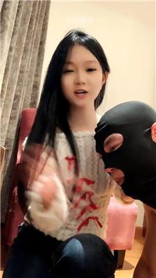 【桑朵】抽耳光-玉足狂舔-品尝原味袜 JS251222-6