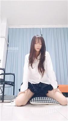 【小舞酱】散鞭狠抽小三母狗 bf60004