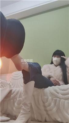 【HLII】舔脏鞋-长靴踢踹踩踏【双视角版】 JS251221-20 【HLII】舔脏鞋-长靴踢踹踩踏【双视角版】 JS251221-20