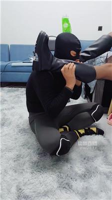 【冷魅女主】长靴黑丝踩虐废物 JS260102-31
