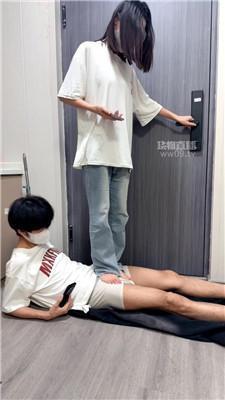 【炼乳不加糖】重度掐乳-近距离狂舔 JS260104-23