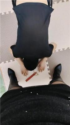 【平凡】深夜约会回家虐绿帽老公
