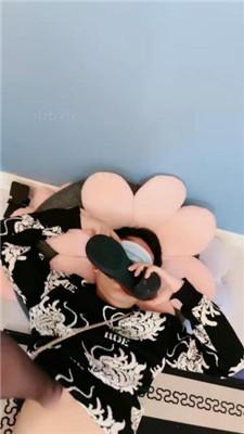 【桃子老师】皮鞋黑丝踩狗头/重度sp/狗链栓狗/闻鞋发骚