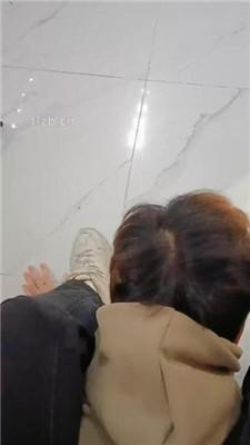 【小S】姐姐是女王系列-对运动鞋白袜犯贱
