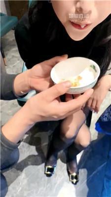 【水晶熊】餐厅包间公开处刑 bf60141