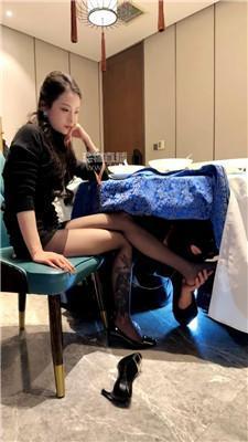 【水晶熊】餐厅包间公开处刑 bf60141