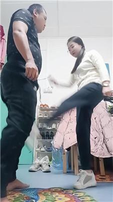 【兰姐】寂寞少妇驯化小叔子 JS251228-46