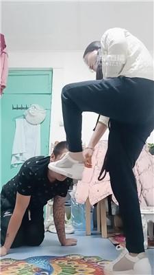 【兰姐】寂寞少妇驯化小叔子 JS251228-46