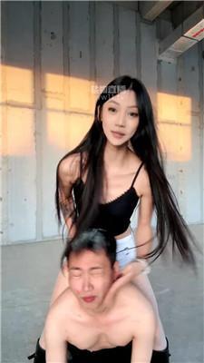 【安琪】户外烂尾楼调教妈宝男 bf60108