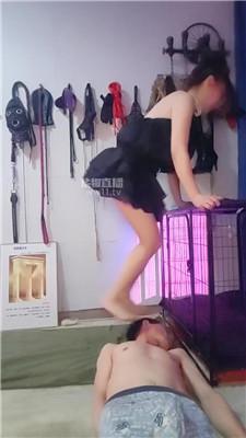 【魔鬼天使】美腿踩踏-连环抽耳光 JS251224-44
