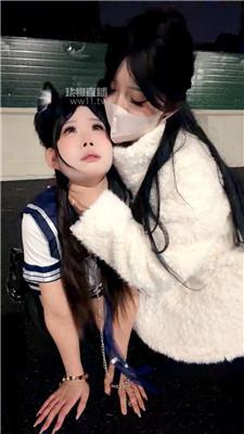 【花花】深夜户外遛母狗 bf60056