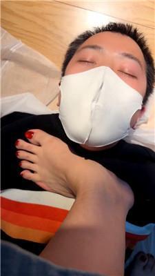 【大乔呀s】高跟虐乳-白袜脚踩 JS251224-30