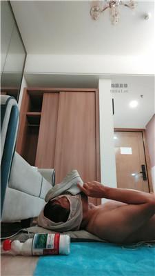 【魅影】闻着臭鞋被虐乳 JS251221-8