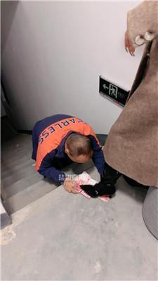 【可可夫妻】楼道训化ATM奴 bf59158