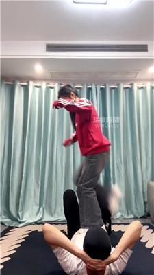 【JonyZ】素人脏鞋白袜踩-耳光 JS251116-9
