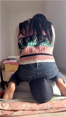【心伊】捆绑掐乳掐脖-跳踩吃脚皮  JS251116-6