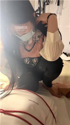 【心伊】捆绑掐乳掐脖-跳踩吃脚皮  JS251116-6