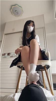 【甜恬】白袜+黑袜脚插嘴场 bf59104