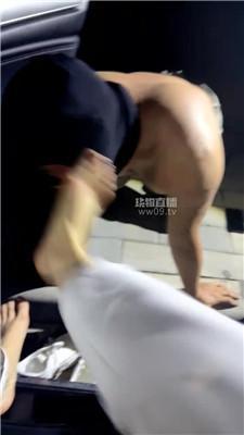 【酥酥】户外白袜遛狗处刑【双视角版】 bf59725