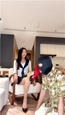 【牧牧】车模女神S-高跟丝袜虐杀 bf59684