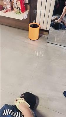 【贝拉】刑房囚禁偷原味犯人 JS251220-7