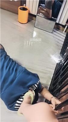 【贝拉】刑房囚禁偷原味犯人 JS251220-7