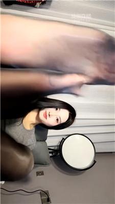 【娩娩大魔王】羞辱你婊子妈    251218-9