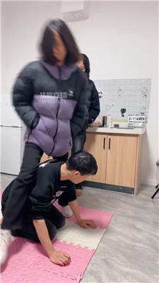 【小宇狗狗】开发双学生妹玩虐 JS251117-27