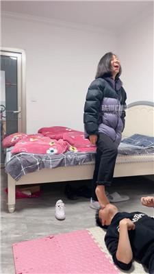 【小宇狗狗】开发双学生妹玩虐 JS251117-27