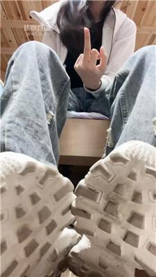 【婉婉】运动鞋白袜裸足    251114-19