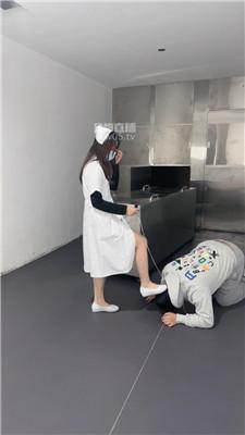 【也狗】超诡异!太平间里玩SM bf59096