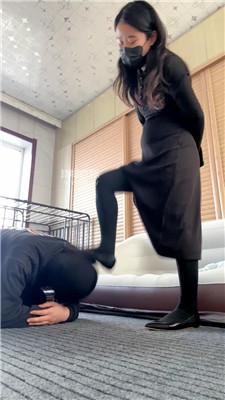 【77夫妻】惩罚发骚绿毛 JS251113-20